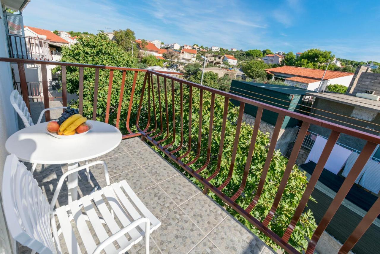 Apartments Matejka Primošten Exteriör bild